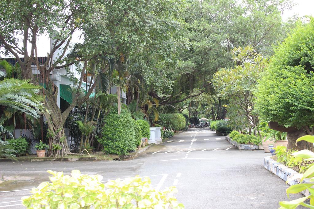 Saigon Park Resort Thuan An Extérieur photo