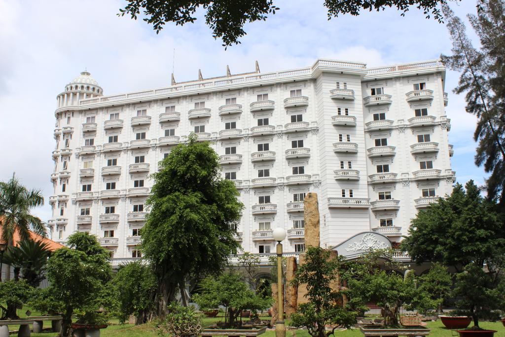 Saigon Park Resort Thuan An Extérieur photo
